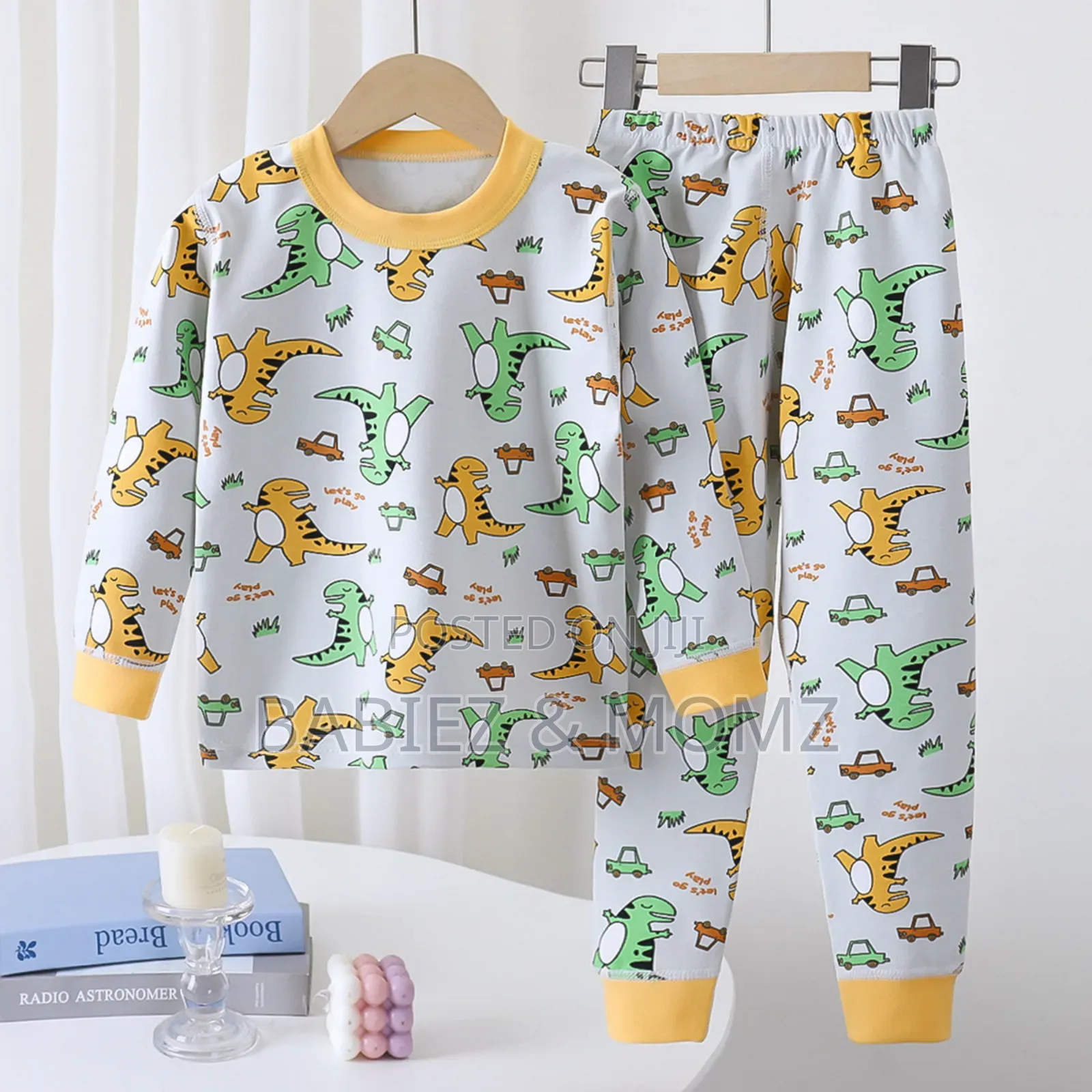 Cute Kids 2-Piece Pyjamas Set (6-14 Years)