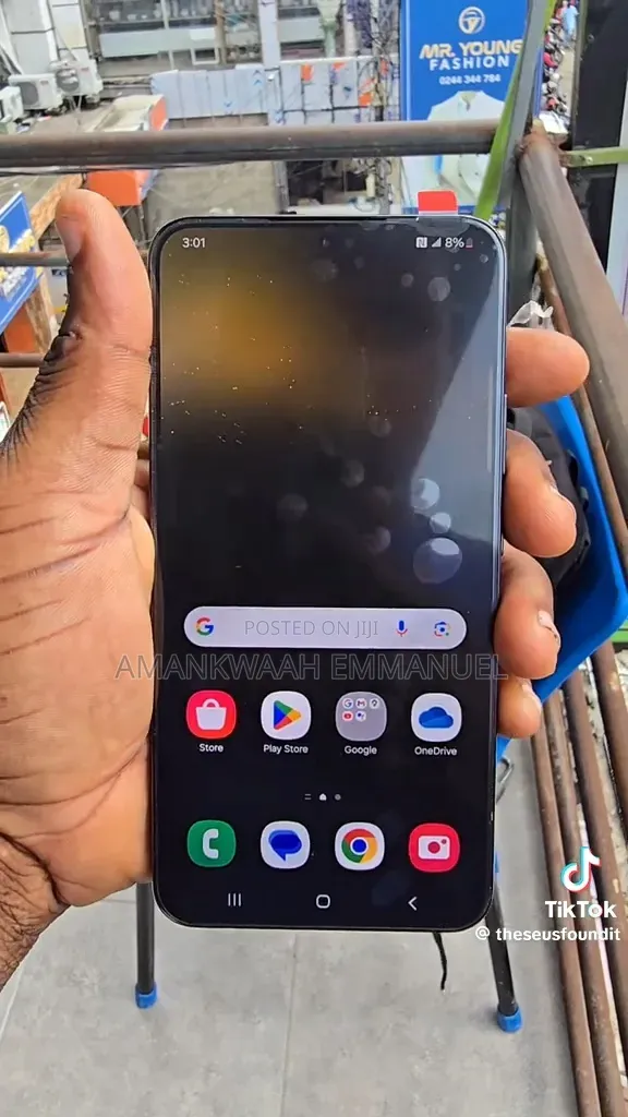 Samsung Galaxy S22+ 5G 128 GB Black