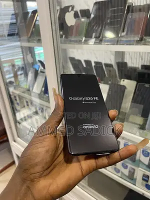 New Samsung Galaxy S20 FE 128 GB Black
