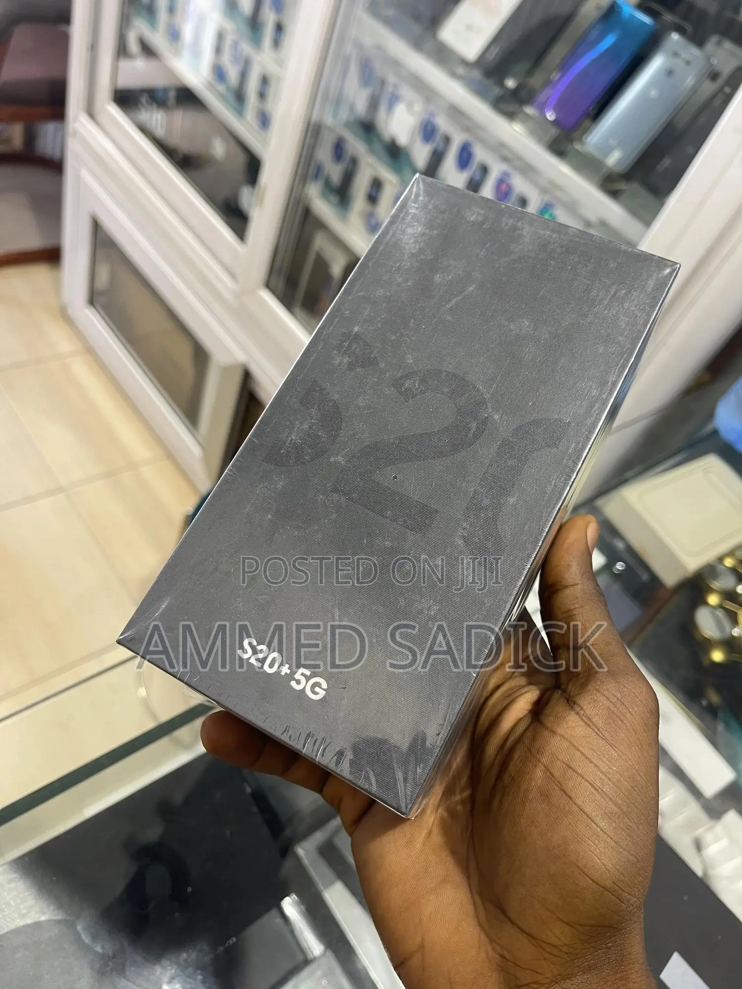 New Samsung Galaxy S20+ 5G 128 GB Black