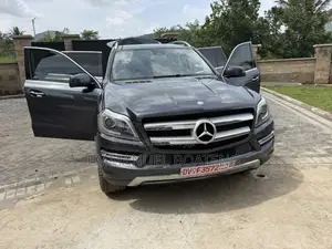 Mercedes-Benz GL-Class GL450 4MATIC 4dr SUV AWD (3.0L 6cyl Turbo 7A)