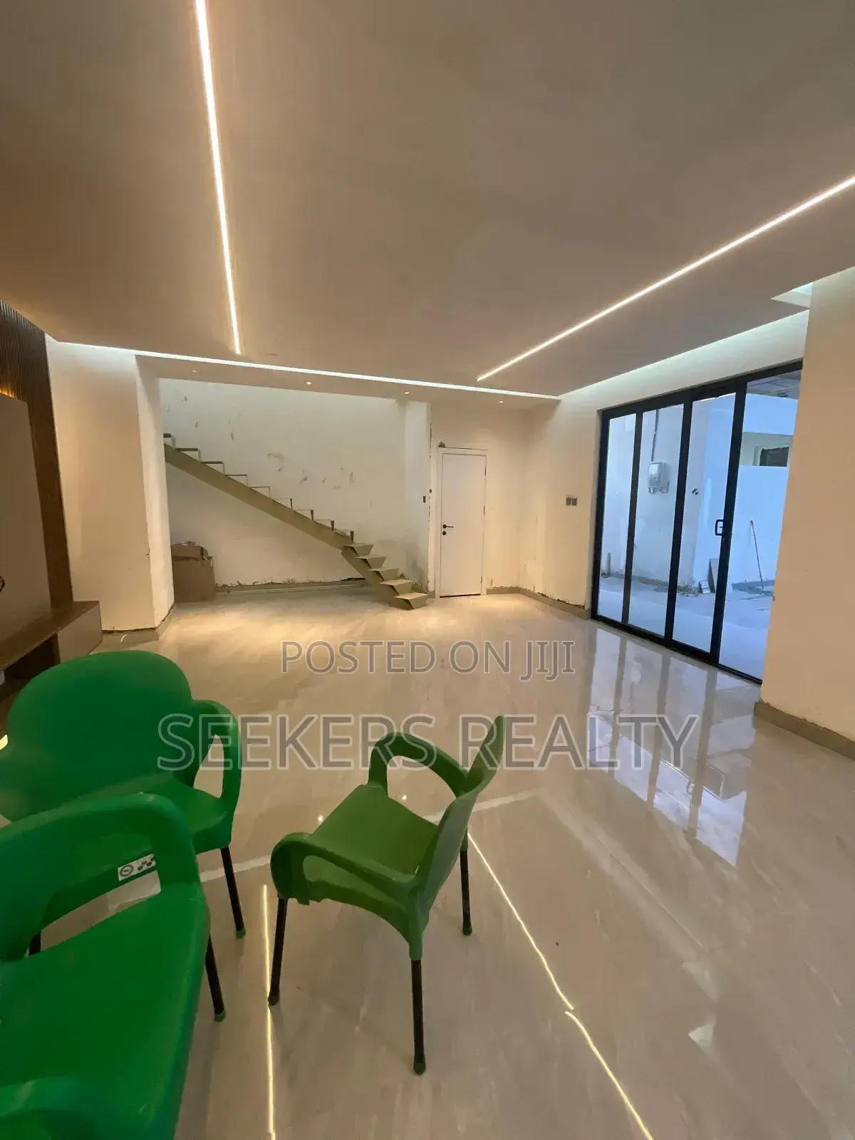 5bdrm House in Seekers Realty, Accra Metropolitan for sale
