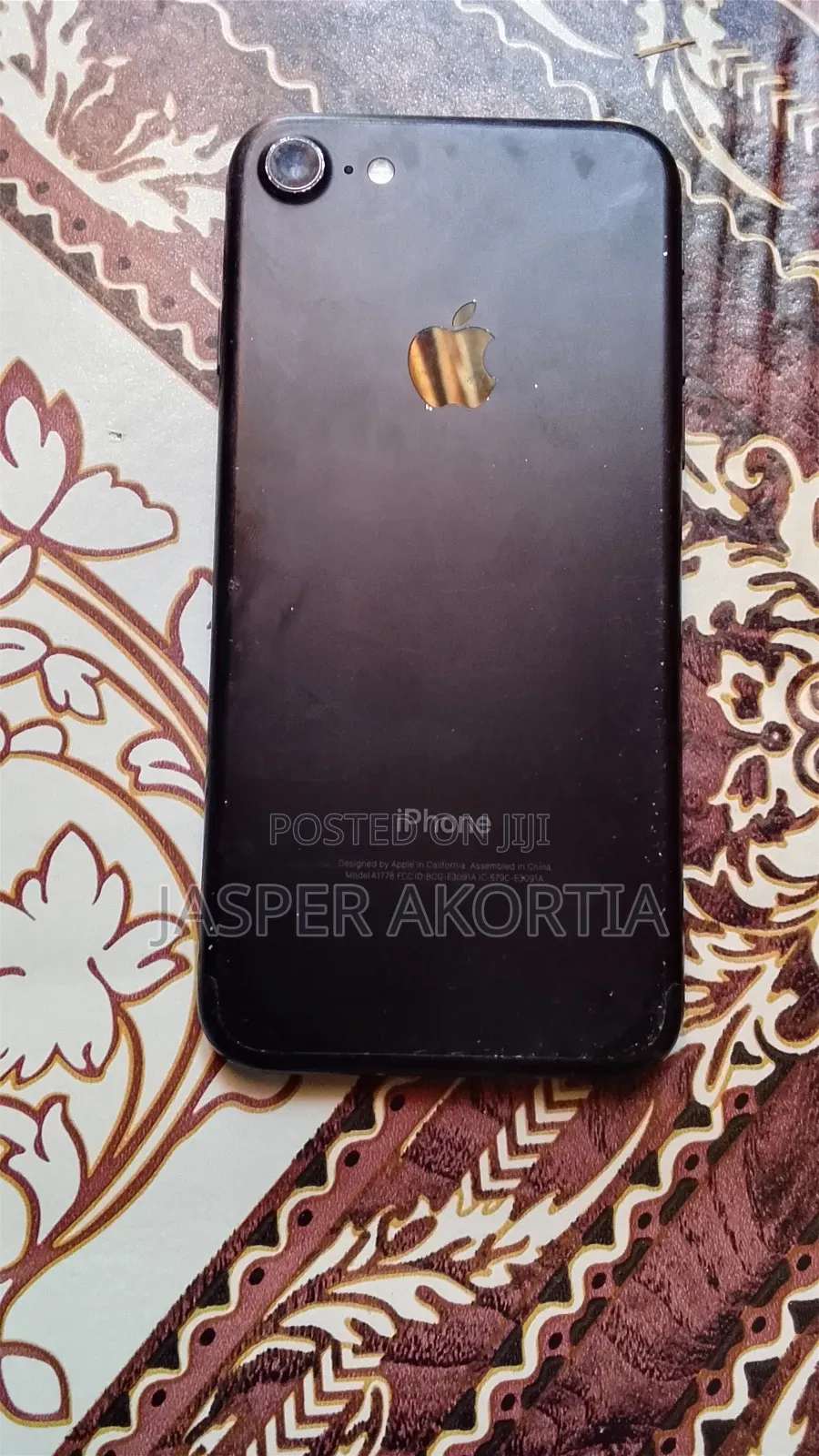 Apple iPhone 7 32 GB Black