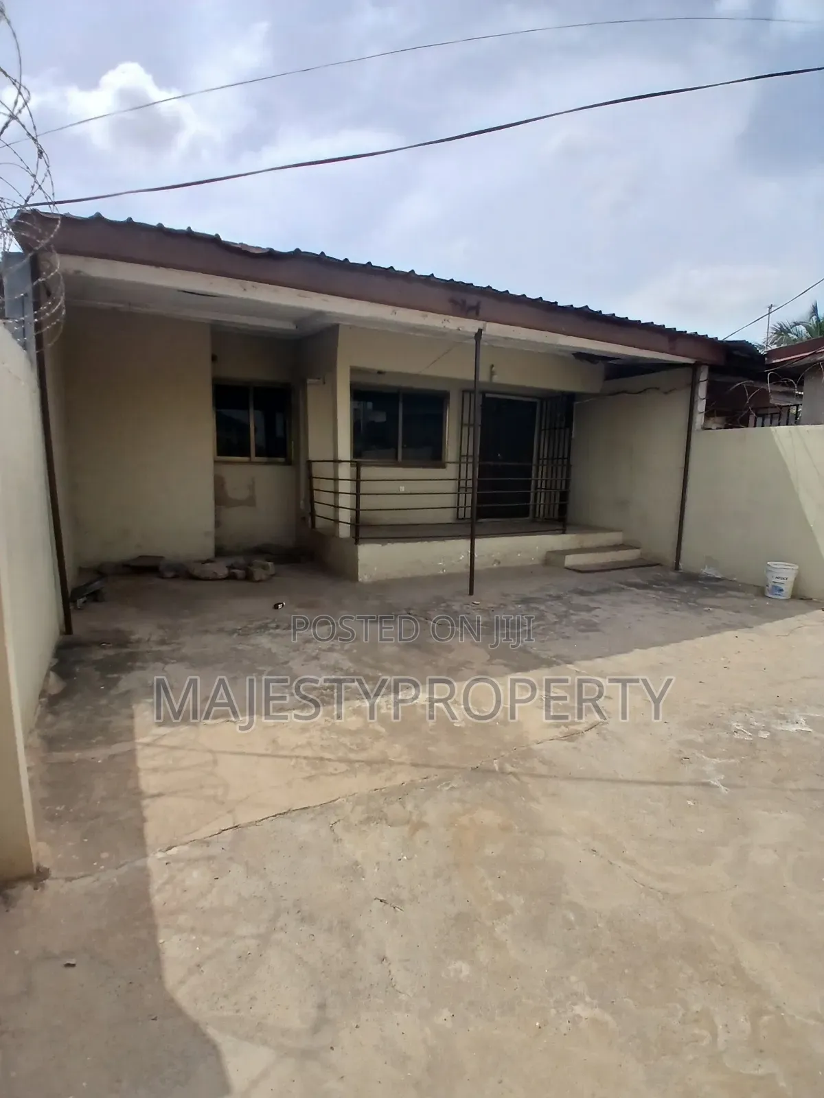 2bdrm House in Okpoegonor, Manet Junction for sale