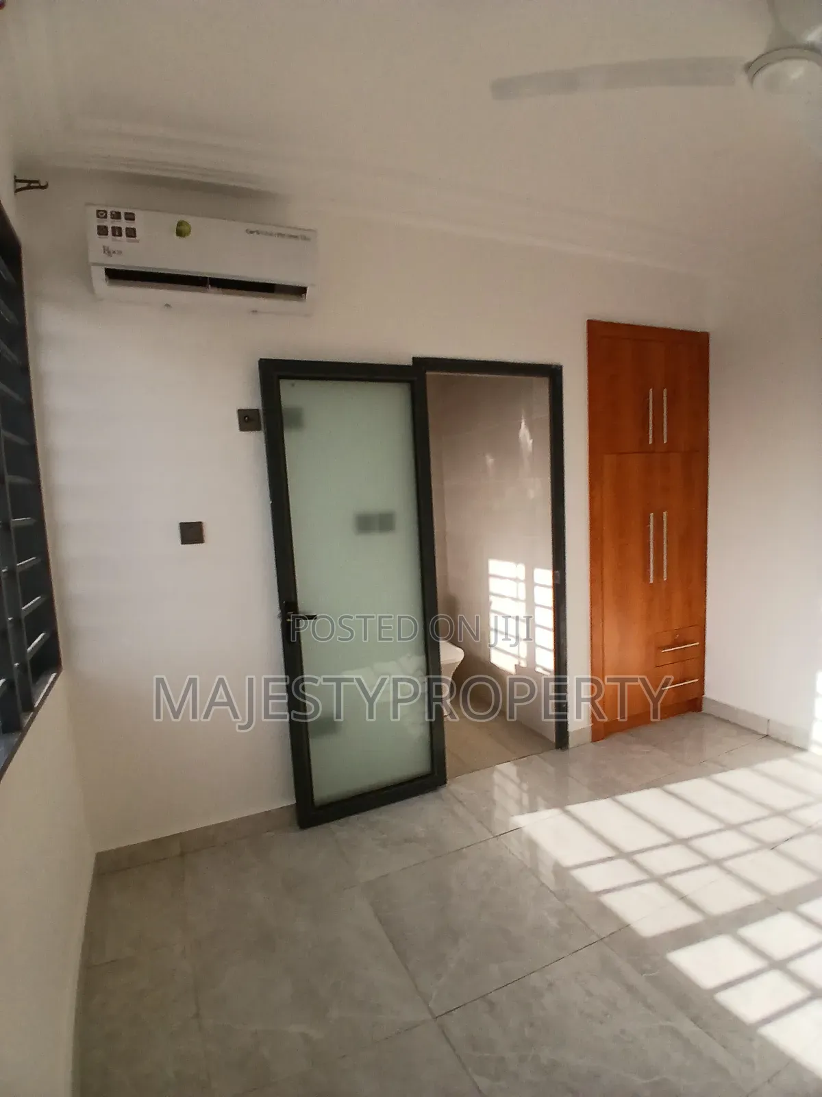 2bdrm Apartment in Costa, Baatsona Total for rent