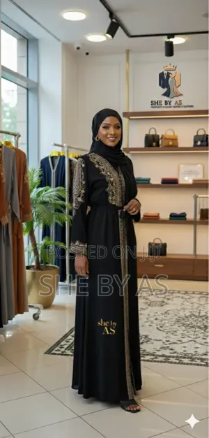 Elegant Turkish Abaya – Premium Quality