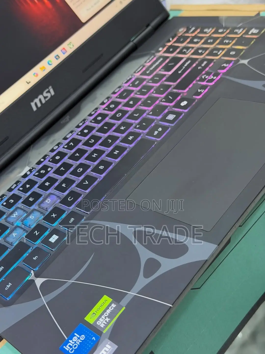 New Laptop MSI Cyborg 15 32GB Intel Core 7 SSD 1T
