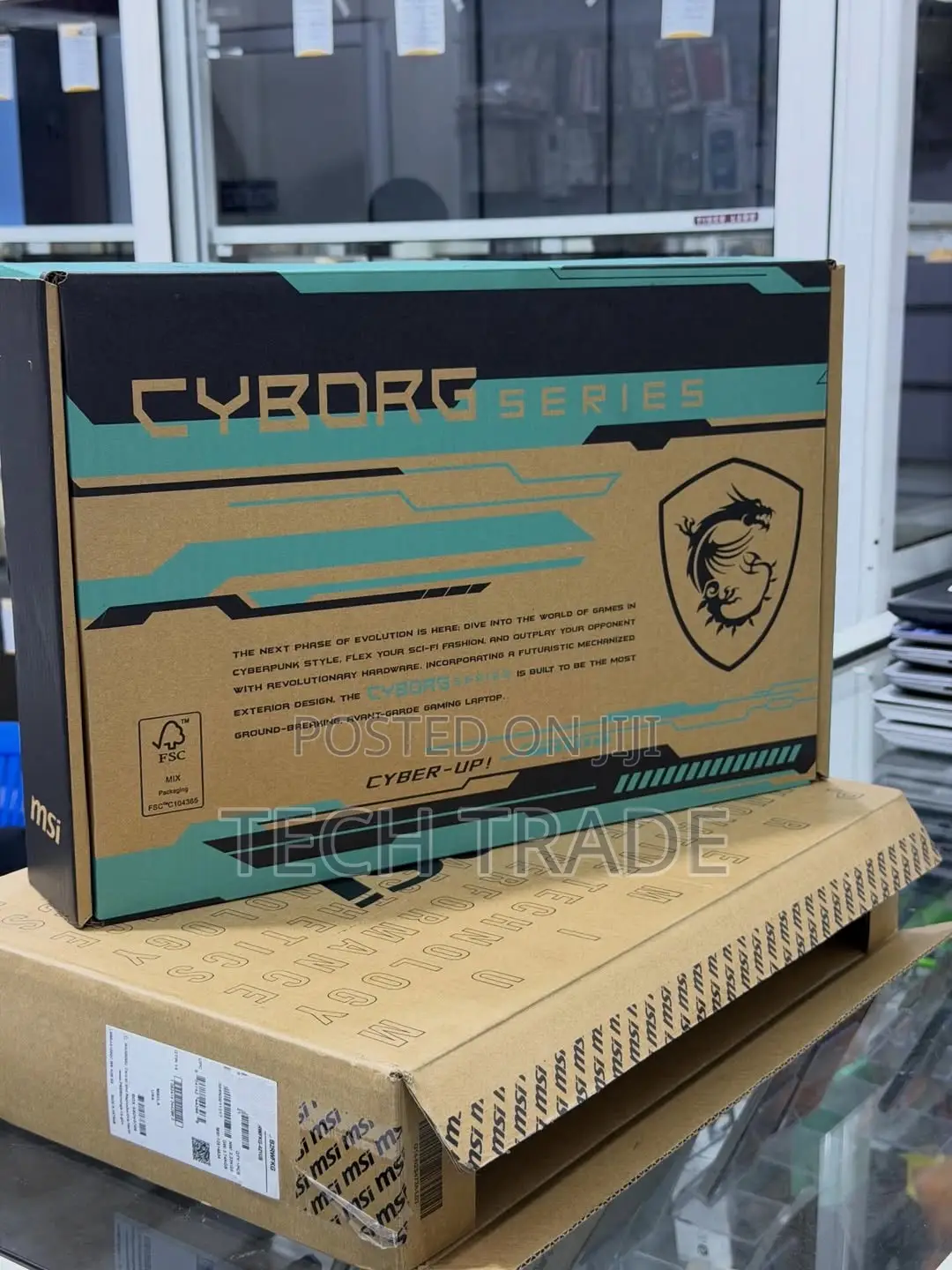 New Laptop MSI Cyborg 15 32GB Intel Core 7 SSD 1T