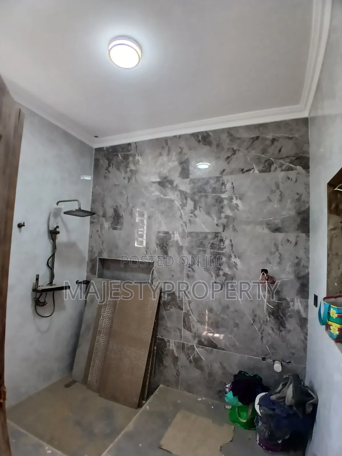 3bdrm House in Manet for sale