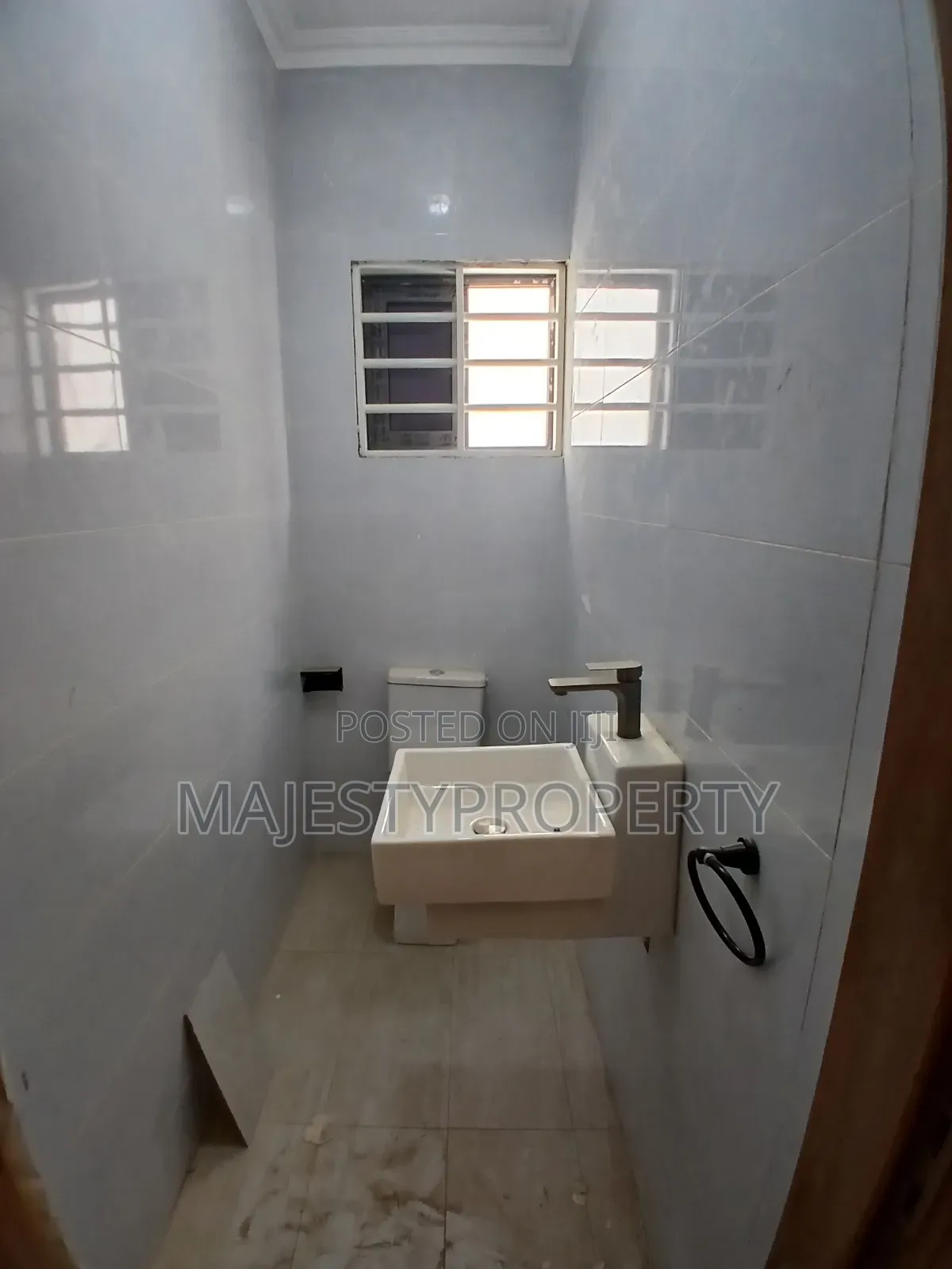 3bdrm House in Manet for sale