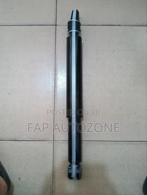 0424. Original Toyota Yaris Rear Shock Absorber Imported From Usa