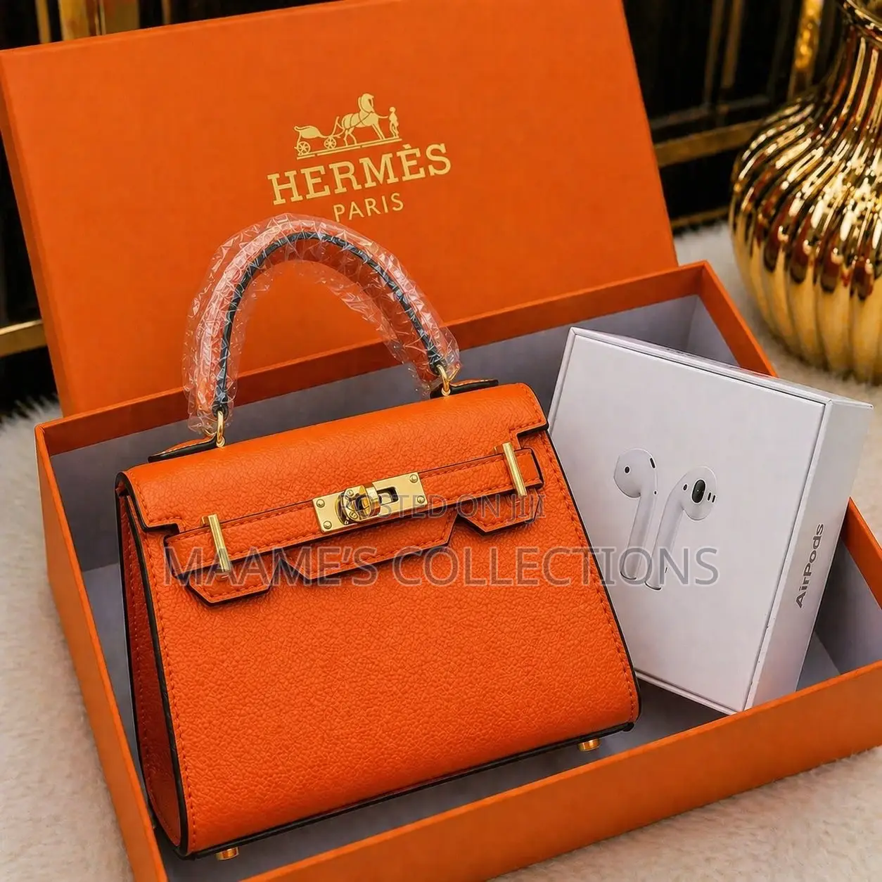 Luxury Hermès Kelly Women’S Handbag With Airpod (In a Box With Airpod)