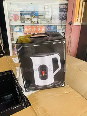 Brand New Kettle in Box