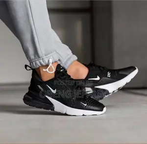 Original Nike 270 Black and White