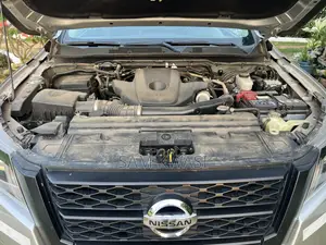 New Nissan Navara 2024 Gray