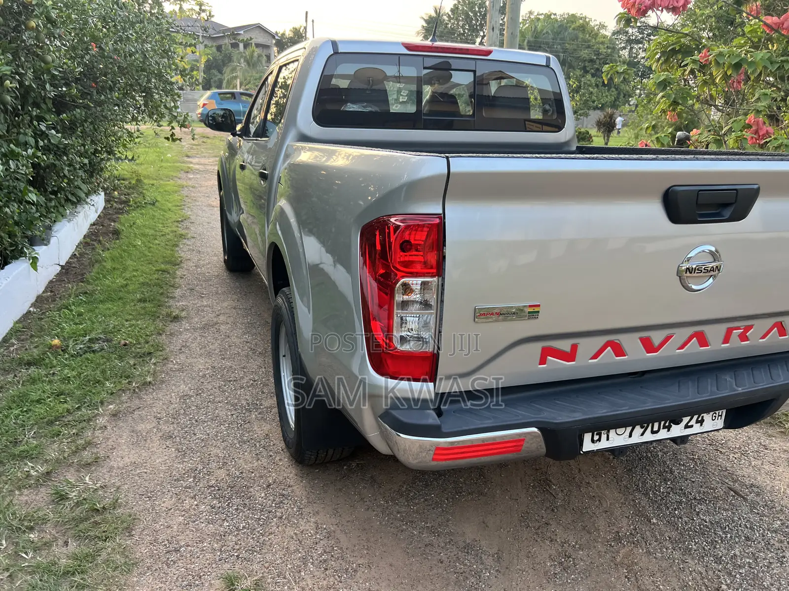 New Nissan Navara 2024 Gray