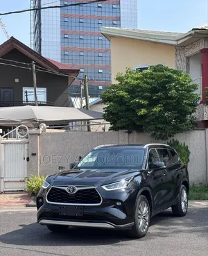 Toyota Highlander 2023 Black