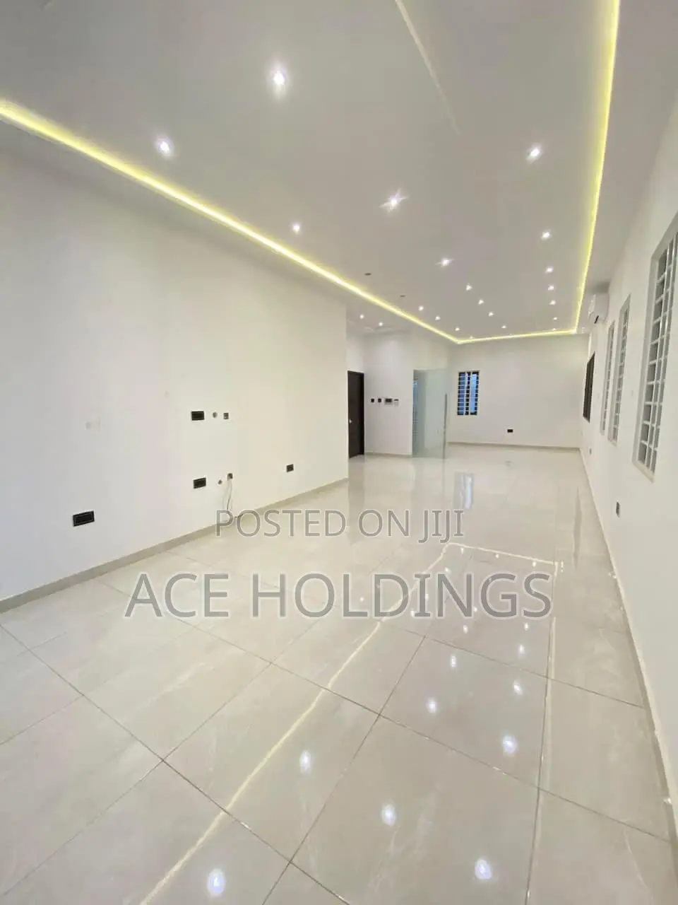 4bdrm House in Ogbojo, East Legon for sale