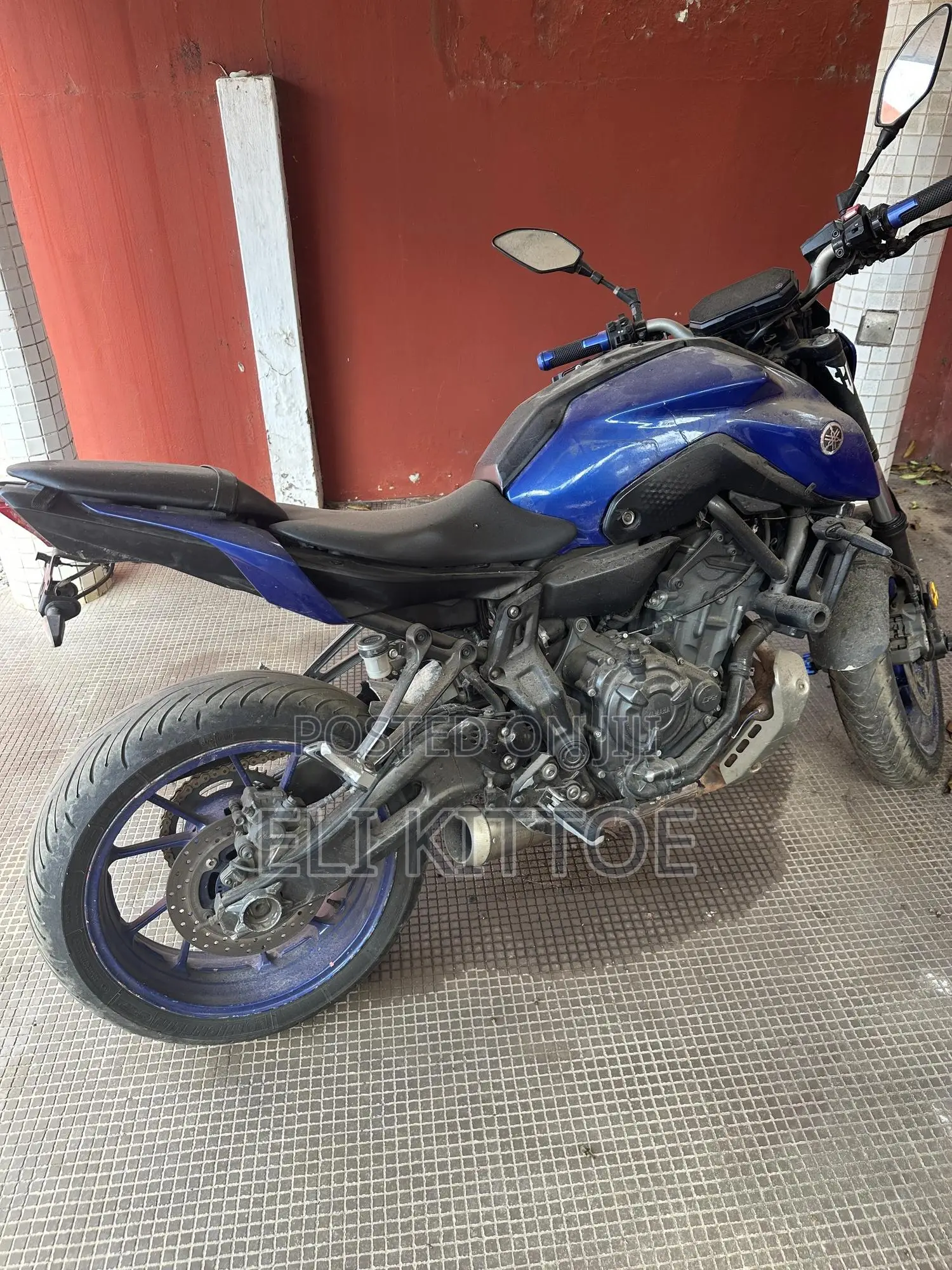 Yamaha 2020 Blue