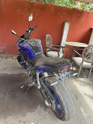 Yamaha 2020 Blue