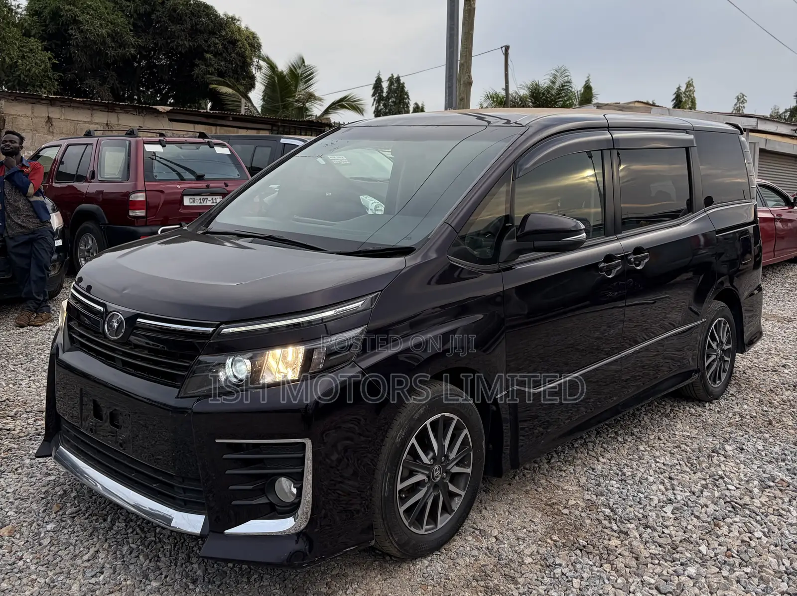 Toyota Voxy 2015 Black