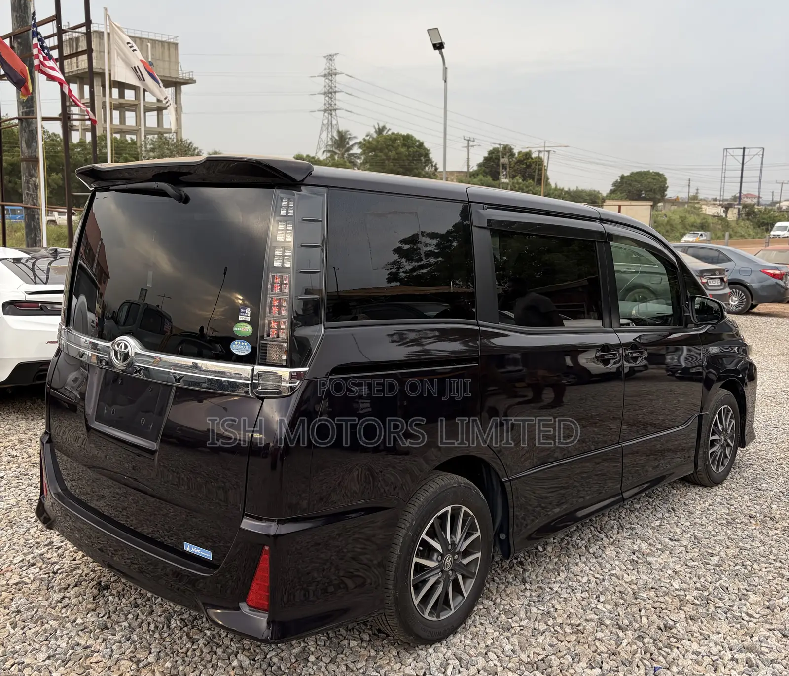 Toyota Voxy 2015 Black