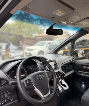 Toyota Voxy 2015 Black