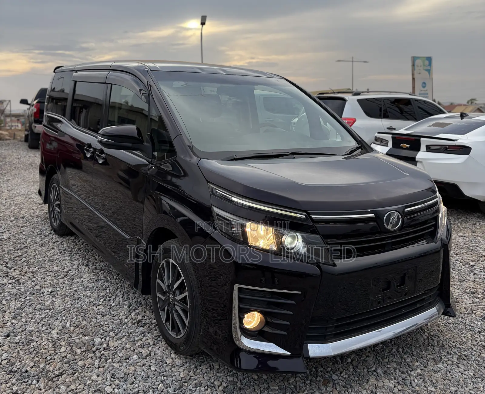 Toyota Voxy 2015 Black