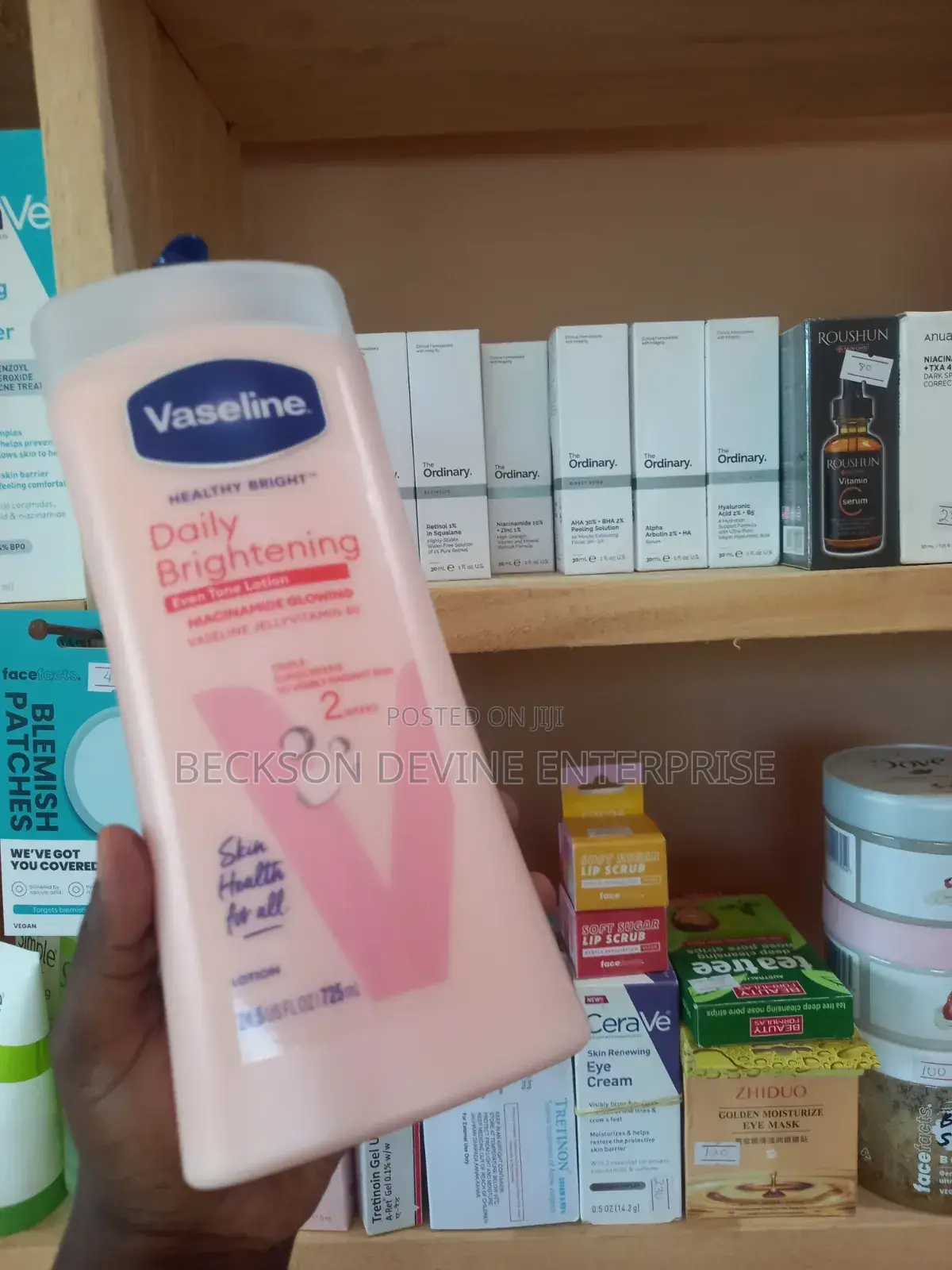 Vaseline Daily Brightening Even Tone Lotion Oil