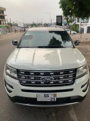 Ford Explorer XLT 4dr SUV (3.5L 6cyl 6A) 2016 White