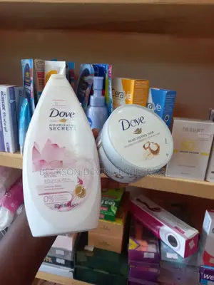 Dove Scub Shower Gel