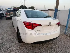 Toyota Corolla 2017 White
