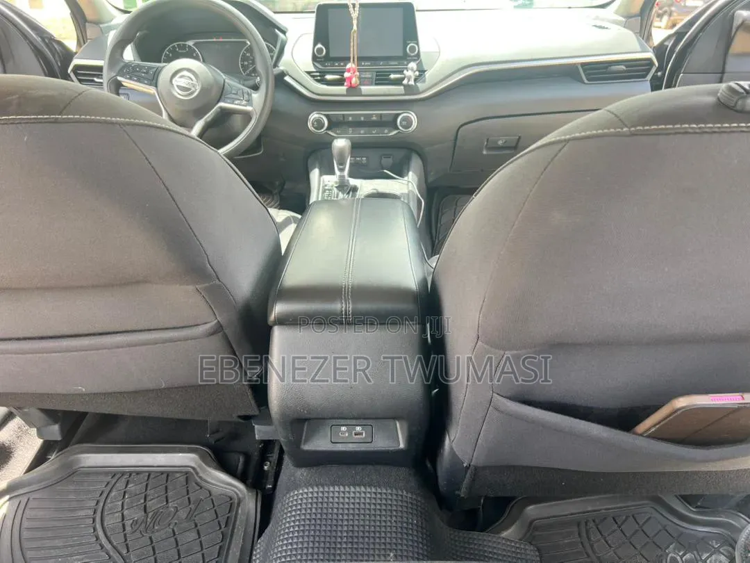 Nissan Altima 2.5 SR 2022 Black