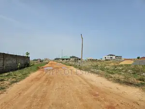Own Land Stress-Free – Skyport City