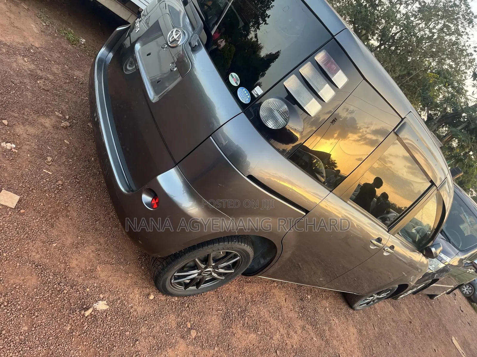 Toyota Sienta 1.5 FWD 2010 Gray