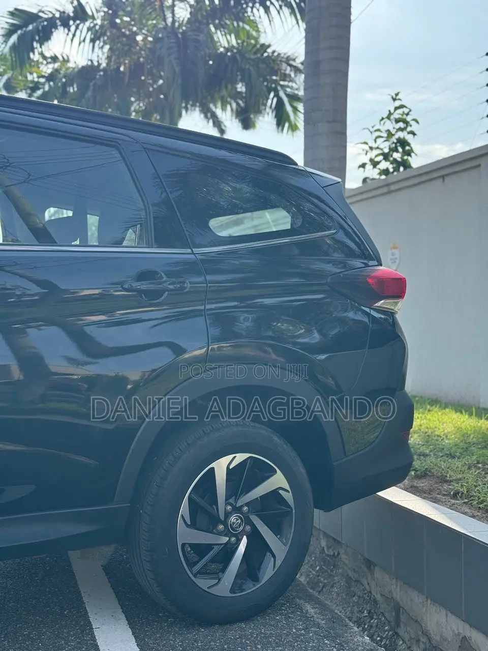 Toyota Rush 1.5 AWD 2018 Black