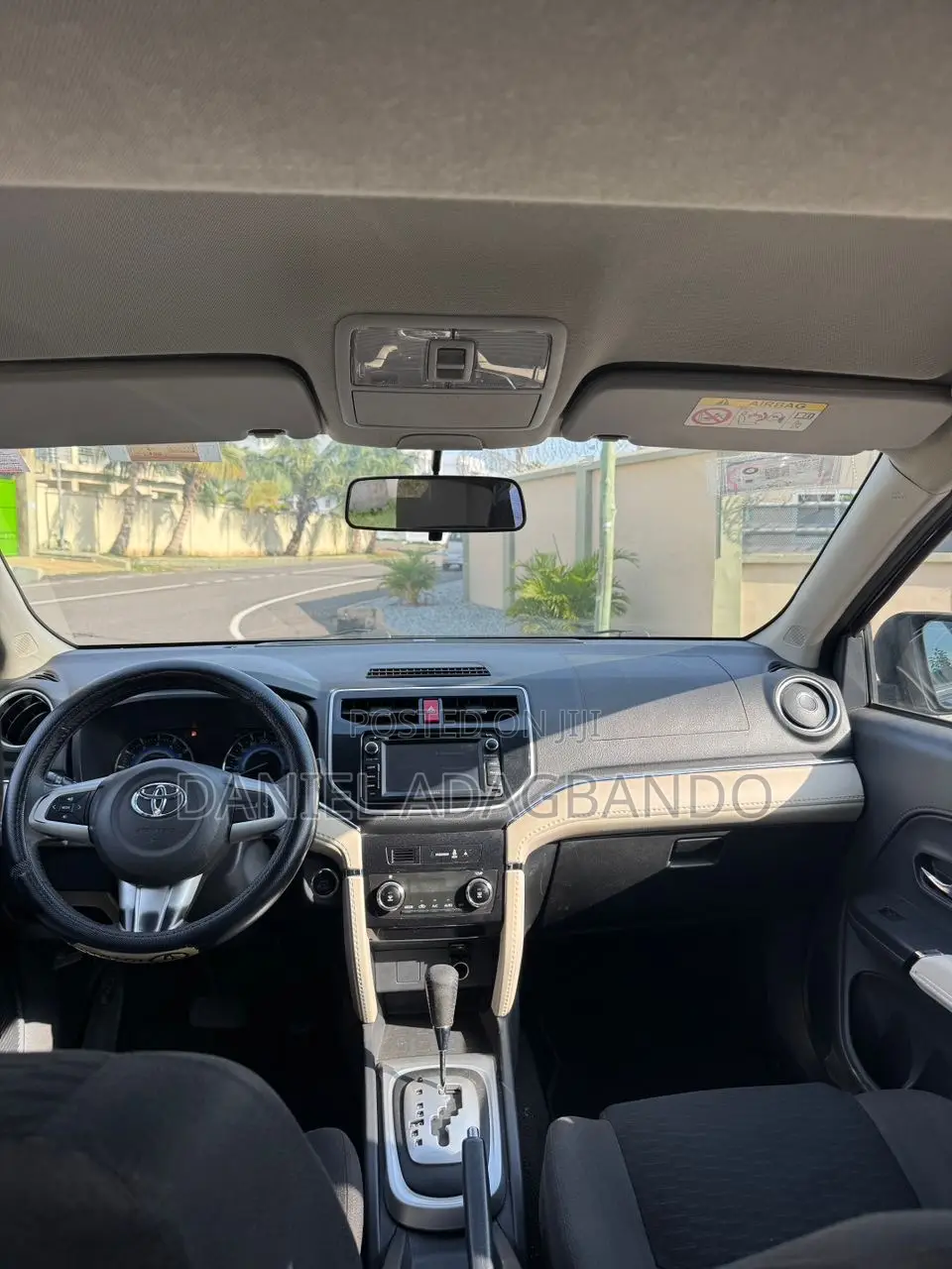 Toyota Rush 1.5 AWD 2018 Black