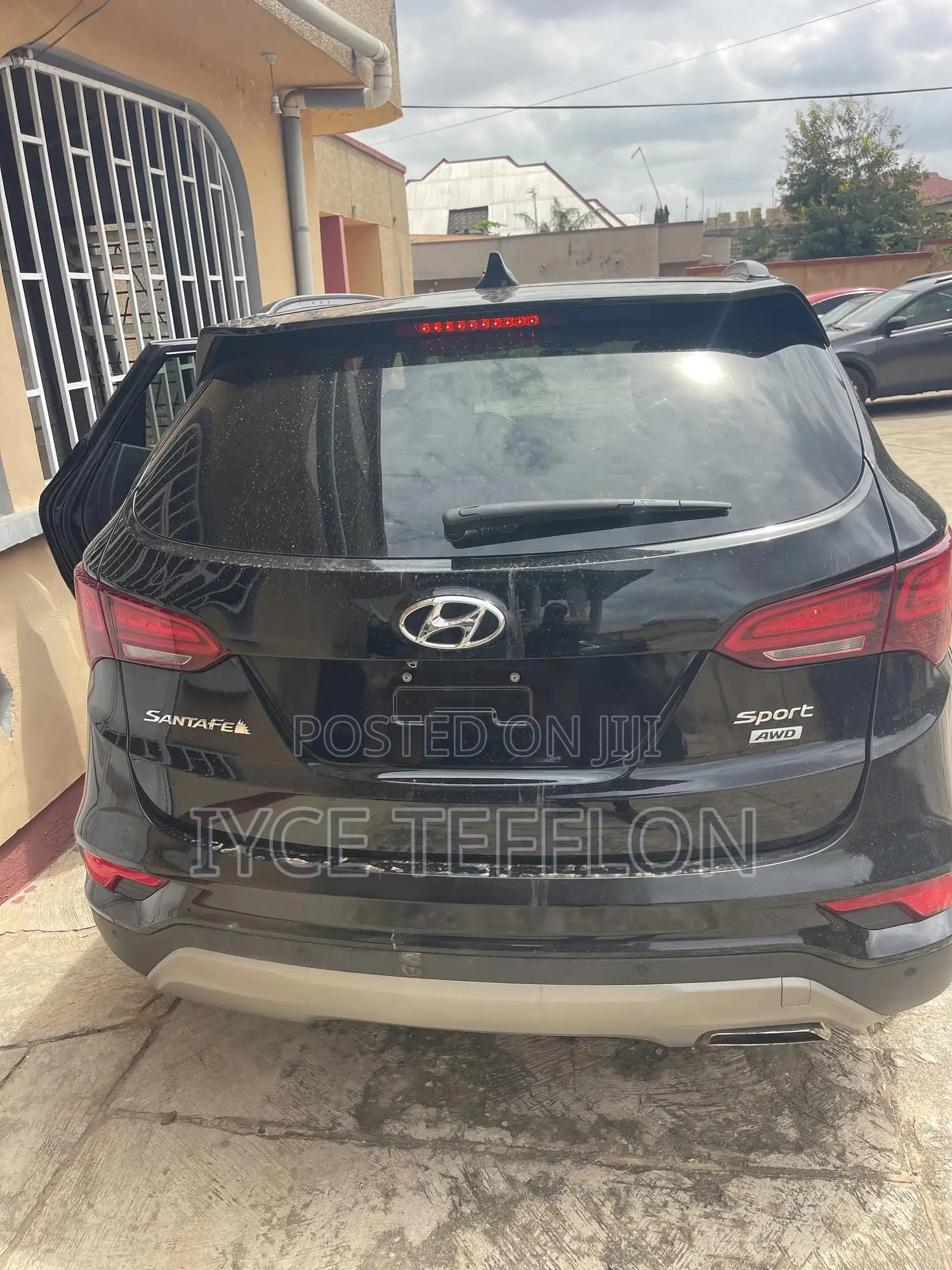Hyundai Santa Fe SE AWD 2017 Black