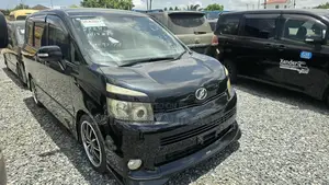 Toyota Voxy 2010 Black