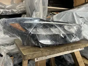 Ford Escape 2023 2024 2025 Headlight