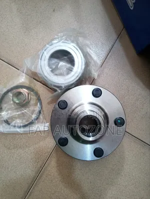 0815. Original Toyota Highlander Wheel Bearing and Hub From Usa