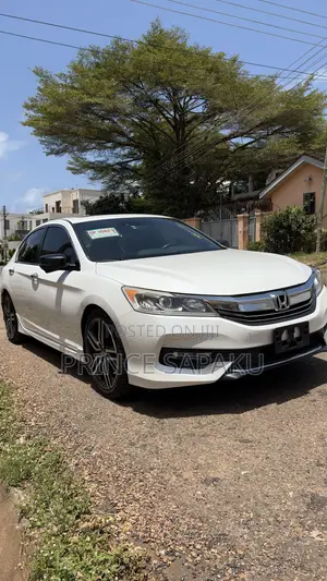 Honda Accord Sport 4dr Sedan FWD (2.4L 4cyl 2A) 2016 White