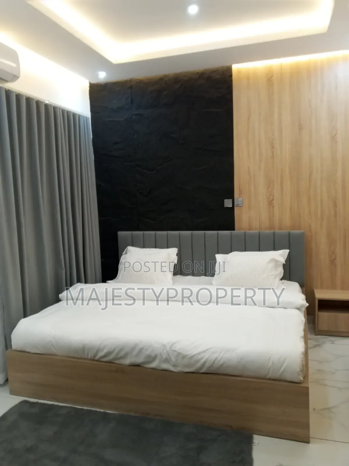 Newly Built Airbnb 5 Bedrooms Selfcompound for Rent at Ashley Botwe