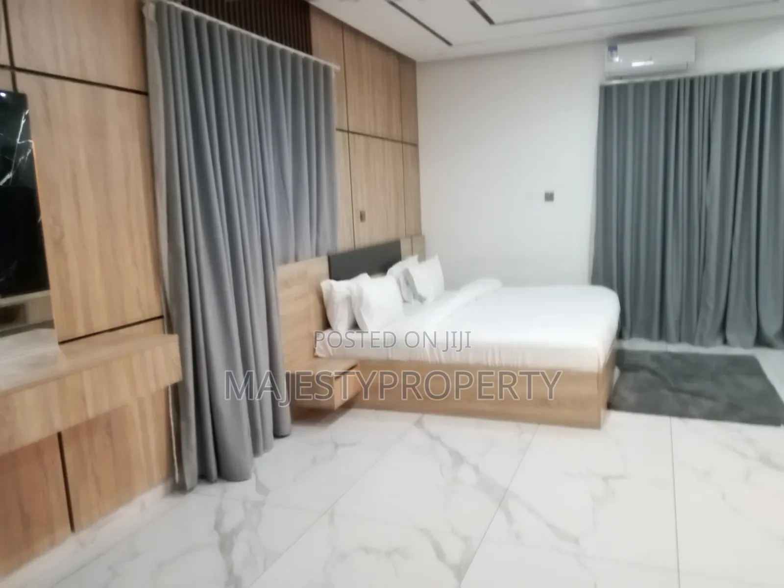Newly Built Airbnb 5 Bedrooms Selfcompound for Rent at Ashley Botwe