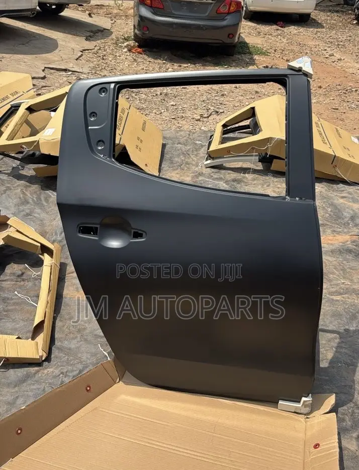 Mitsubishi L200 2015-2019 Back Door Right Side