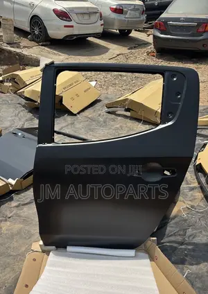 Mitsubishi L200 2015-2019 Back Door Left Side