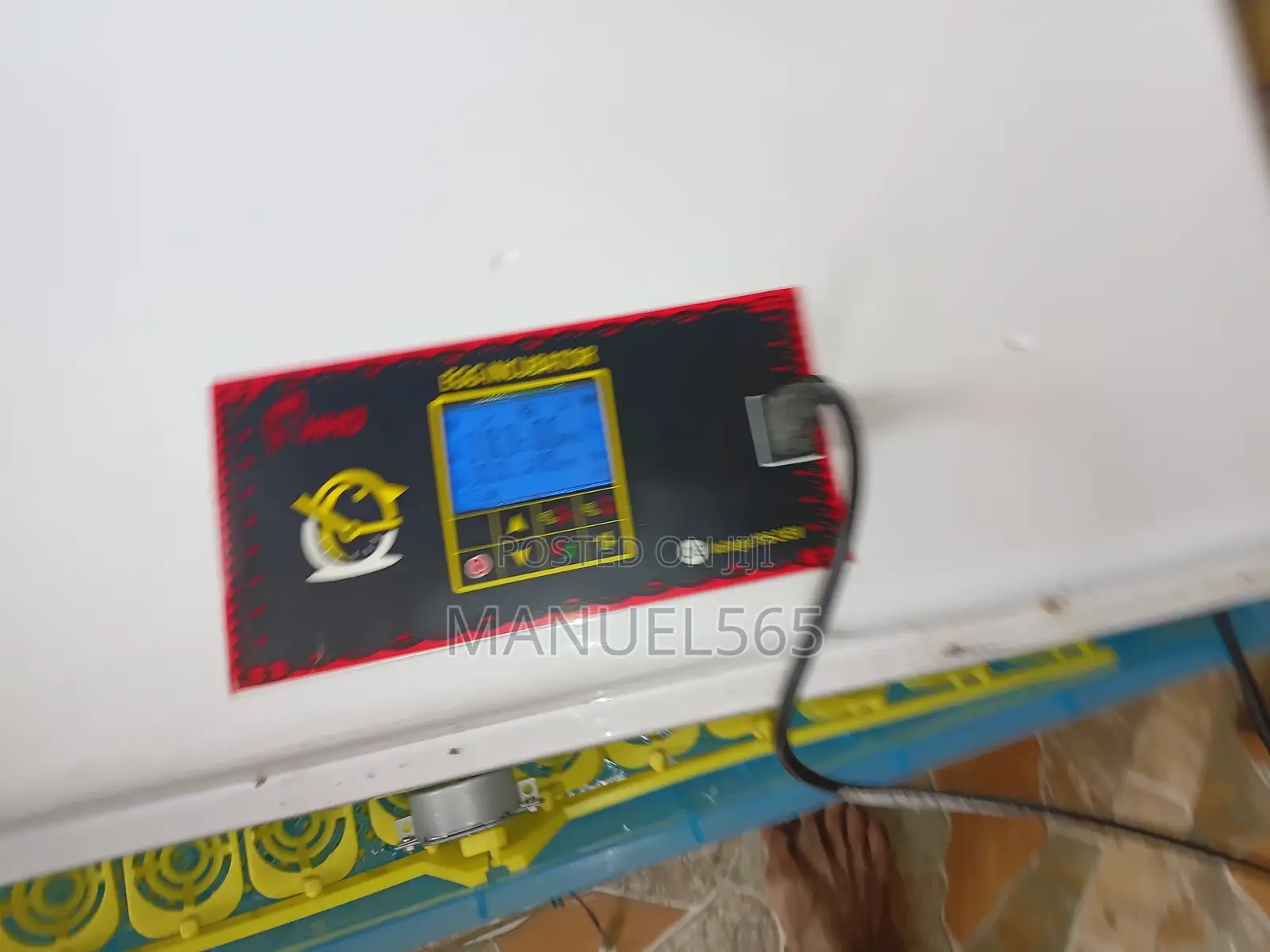 Automatic Incubator