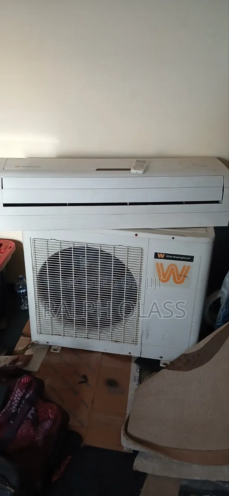 White Western House Ac