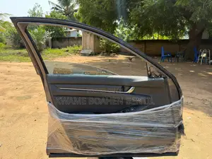 2018-2022 Honda Accord Front Driver Side Door