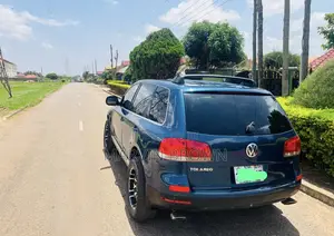 Volkswagen Touareg V6 TDI 2010 Blue
